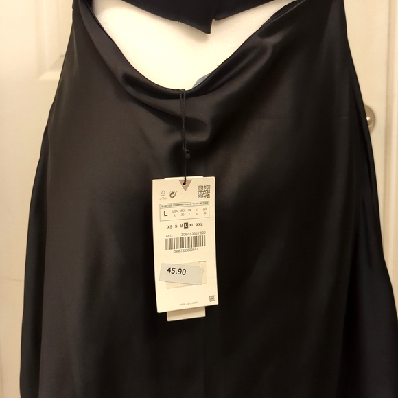 Open Back Satin Mini Dress - Picture 4 of 6